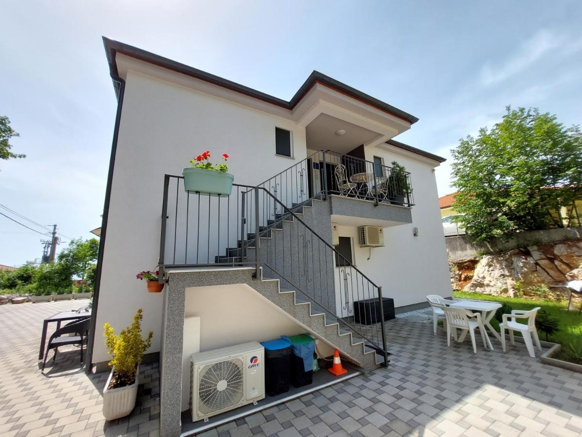 Ičići Villa Madlen מראה חיצוני תמונה